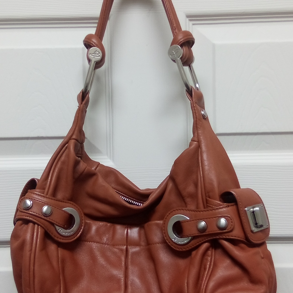 Chic Tan Leather Hobo Bag
